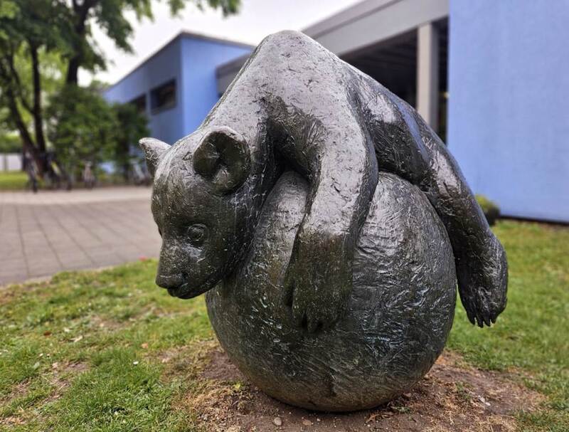 Martin Mayer: "Kugelnder Bär", 2025
