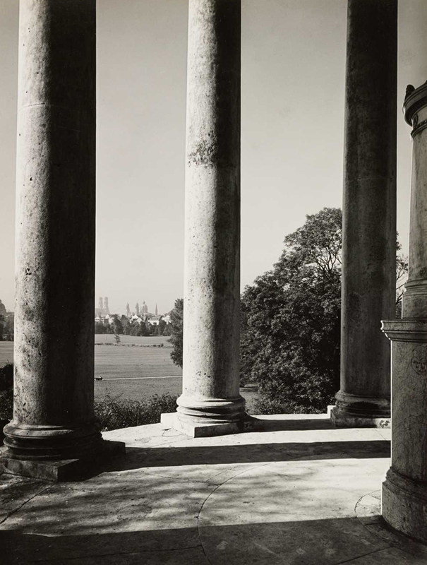 Der Blick auf die Münchner Stadtsilhouette, Fotografie, zweite Hälfte 20. Jh.