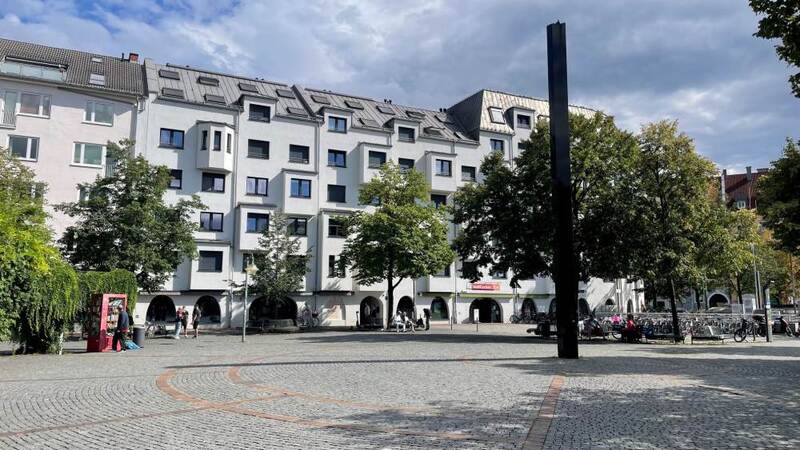 Der Resi-Huber-Platz mit Wohnheim "Reserl", 2026