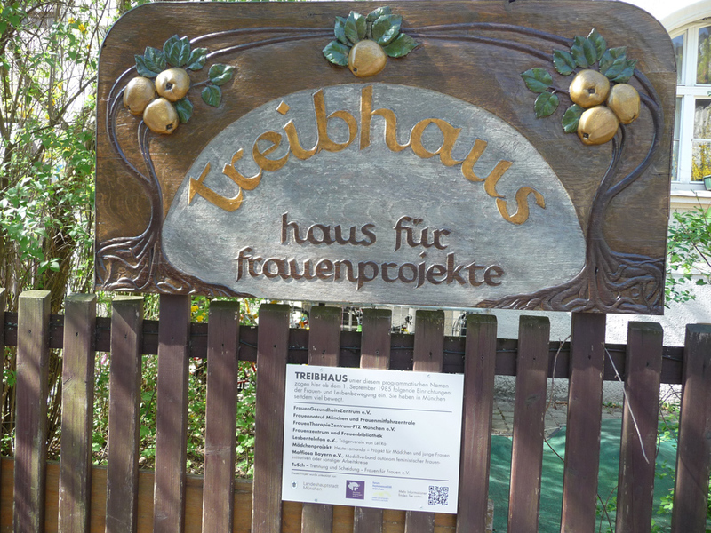 Schild „Treibhaus – Haus für Frauenprojekte“, ca. 1985